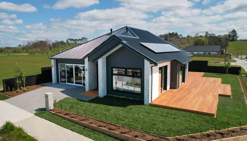 99 Waiwai Drive , Milldale