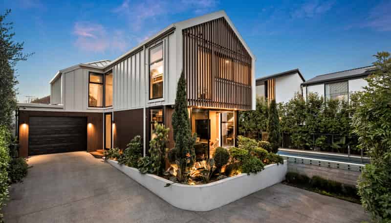 64A Huia Road, Point Chevalier