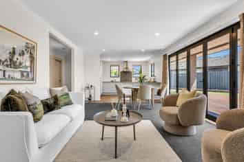 400 Nottingley Road, Frimley