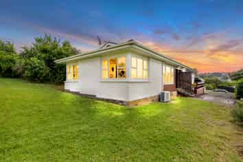 7 Ludlow Terrace, Totara Vale