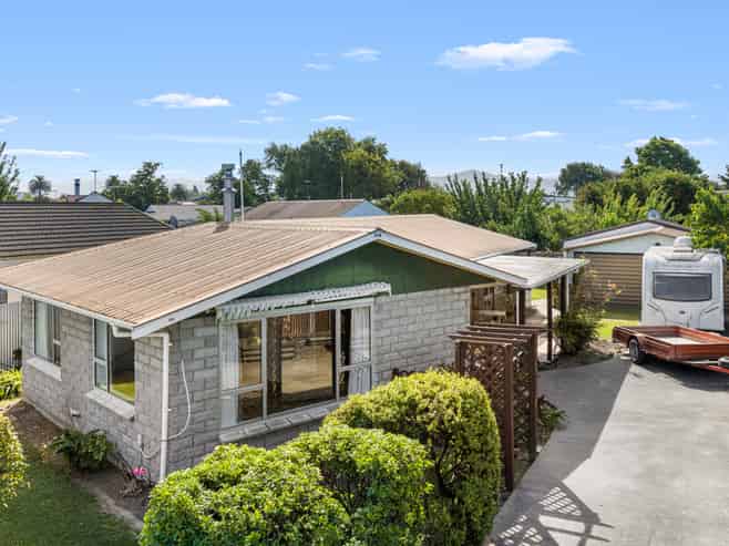 4 Snowden Crescent, Islington