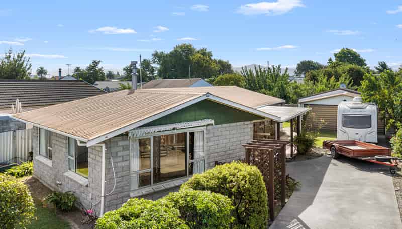 4 Snowden Crescent, Islington