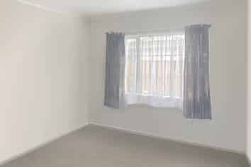 8B Trewin Street, Feilding