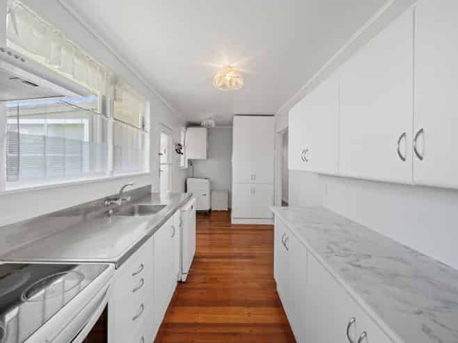 22 Mcinnes Road, Weymouth