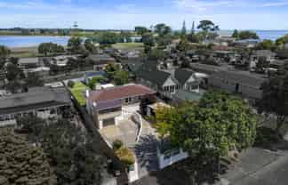 22 Mcinnes Road, Weymouth