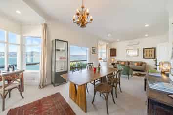 9 Maida Vale Road, Roseneath