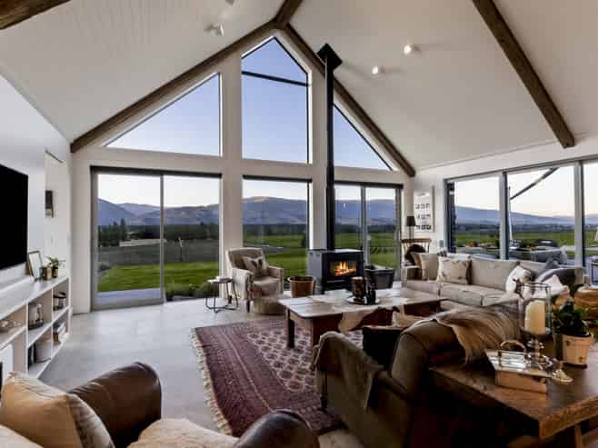 212 Cairnmuir Road, Cromwell