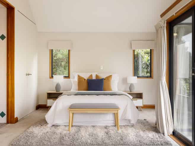 2/155 Yaldhurst Road, Upper Riccarton