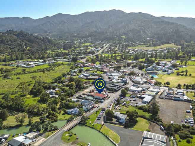 4/16 Pottery Lane, Coromandel