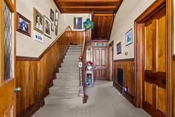 567 Marine Parade, Napier South