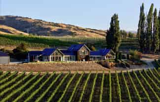 212 Cairnmuir Road, Bannockburn