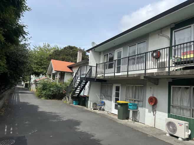 3/15A Wellington Street, Hamilton East