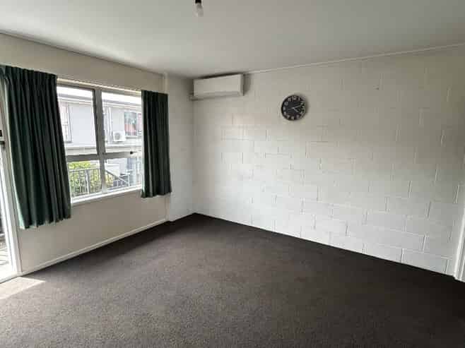 3/15A Wellington Street, Hamilton East