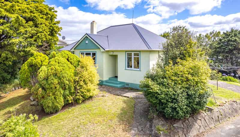 24 Toi Street, Tawhero