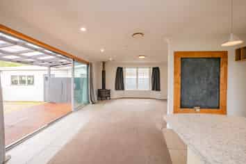 27 Clariton Avenue, Green Island