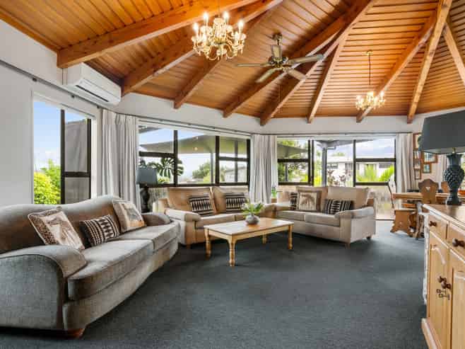 203 Tirohanga Drive, Whangamata