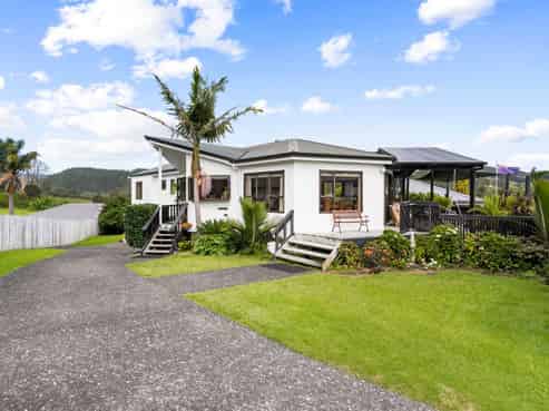 203 Tirohanga Drive, Whangamata