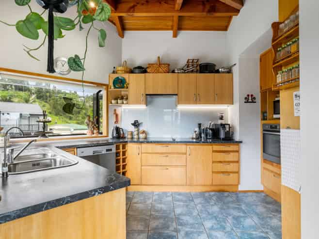 203 Tirohanga Drive, Whangamata