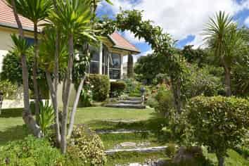 2 Brook Place, Springfield