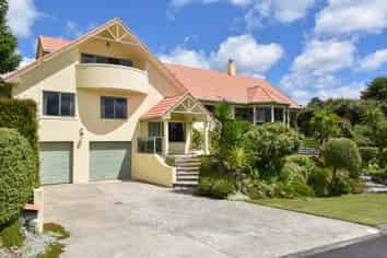 2 Brook Place, Springfield