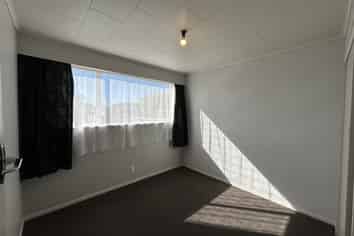 36 Collins Street, Hawera