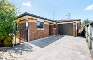 10F Yorkshire Road, Silverdale