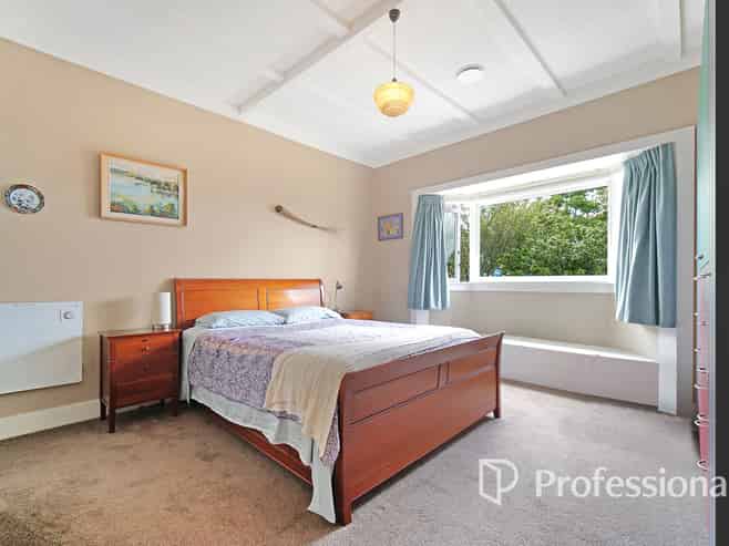 42 Tui Street, Point Chevalier