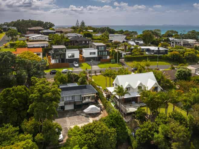 2A Orewa Street, Torbay