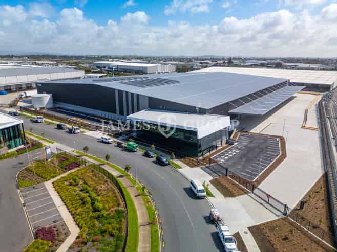 BRAND-NEW LOGISTICS FACILITY – 22,343sqm Warehouse
