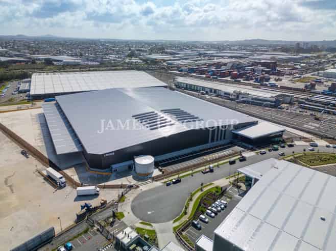 BRAND-NEW LOGISTICS FACILITY – 22,343sqm Warehouse