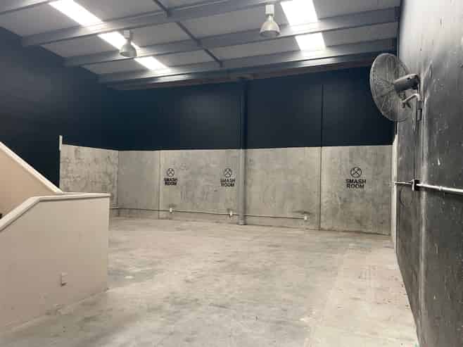 Vacant Now, Waiting For You