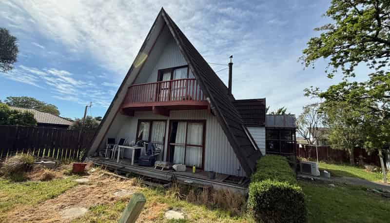 97B Johns Road, Belfast