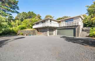 106 Plateau Road, Te Marua