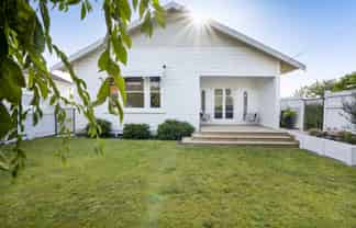 59A Paynters Ave, Strandon