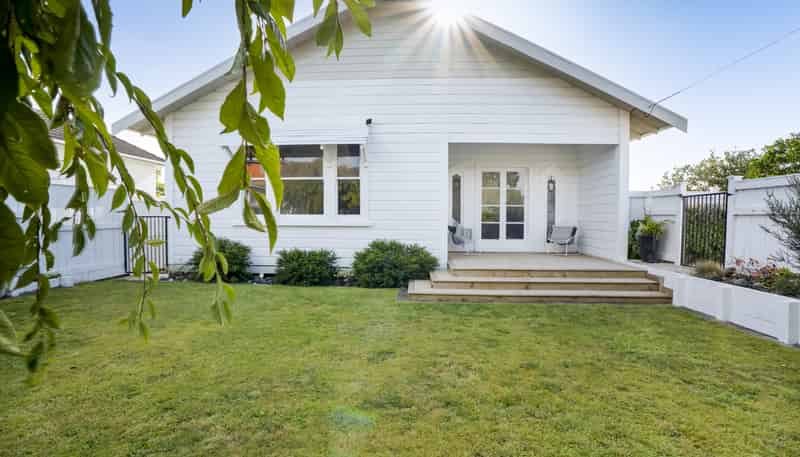 59A Paynters Ave, Strandon