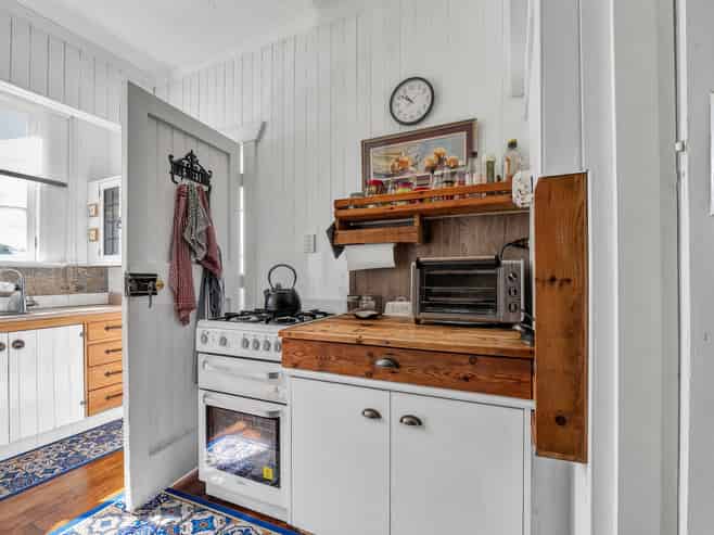 34 Bedford Street, Eltham