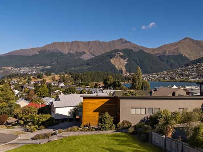 10 Cypress Court, Kelvin Heights