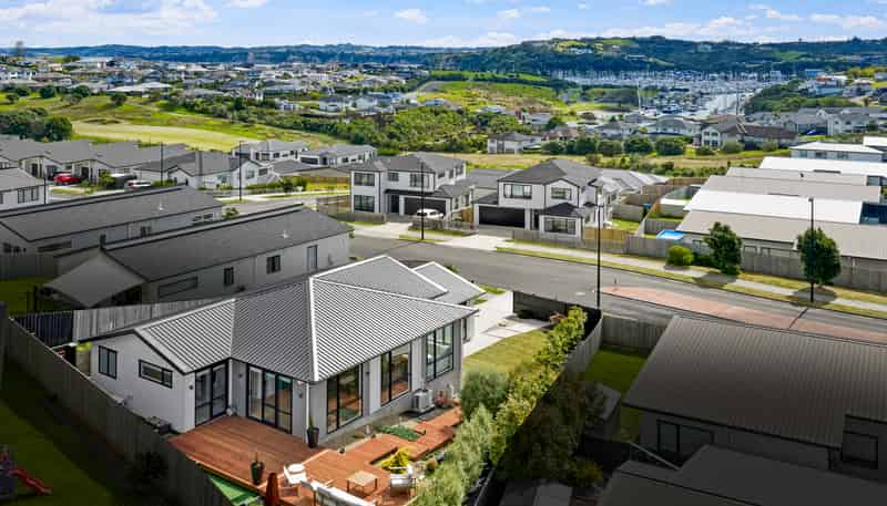 3 Ta Moko Drive, Gulf Harbour