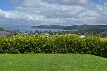 25 Kittyhawk Drive, Kinloch