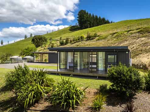 2564 Middle Road, Poukawa