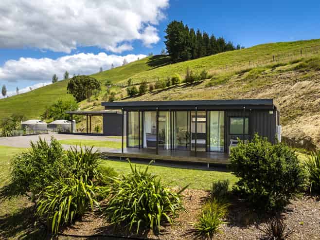 2564 Middle Road, Poukawa