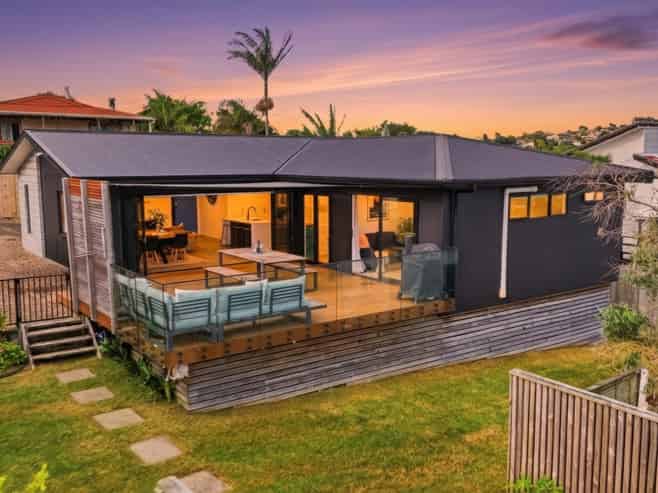 4a Torbay Heights, Torbay