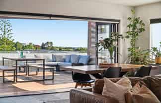 4a Torbay Heights, Torbay