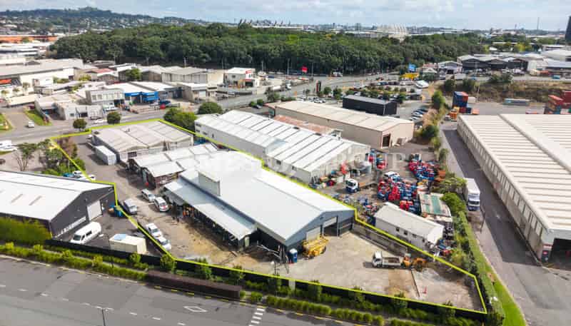 383-385 Neilson Street, Penrose