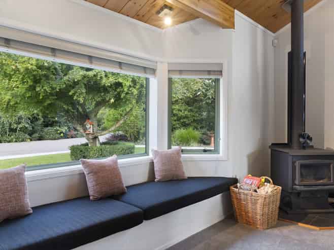 11 Helland Drive, Bombay