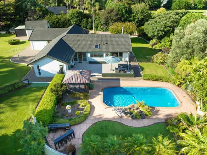 11 Helland Drive, Bombay