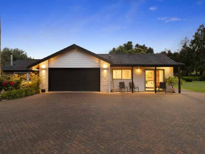 11 Helland Drive, Bombay