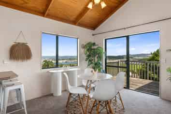 32 Panorama Drive, Parahaki