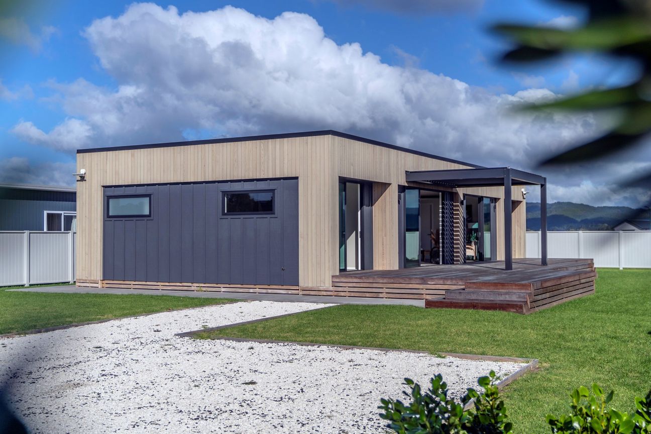 Modern Beach Home Opportunity - Όψη 3