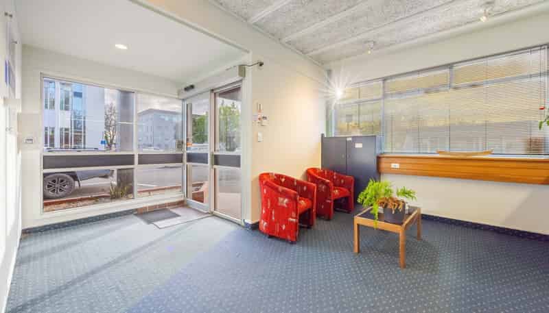 2 Bower Street, Napier South